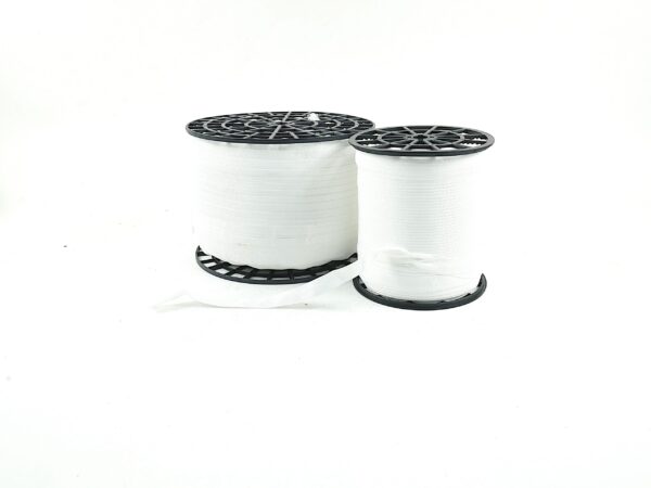 Taśma tapicerska biała